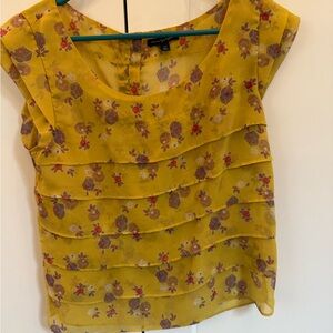 American Eagle Outfitters mustard yellow Ruffled Sleeveless Blouse